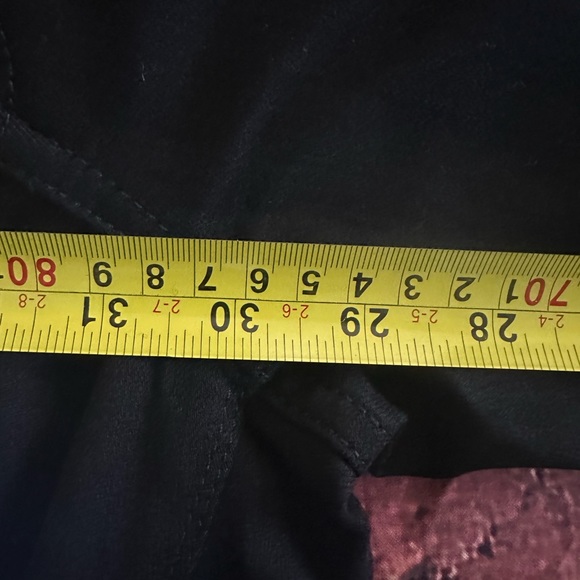 NWT DL1961 Coco Curvy Ankle jeans size 31
Pro 360 comfort stretch 
Inseam 30” - Picture 8 of 8